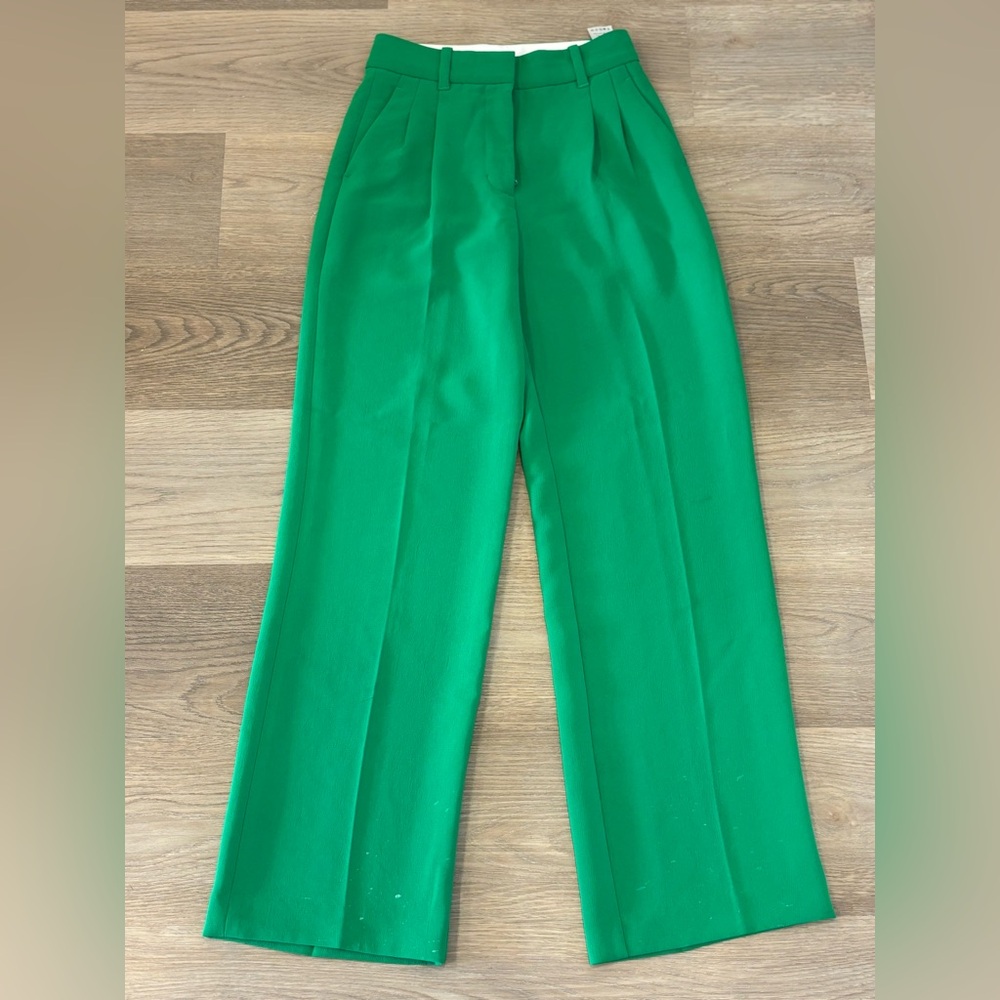 Wilfred Green Trousers‎